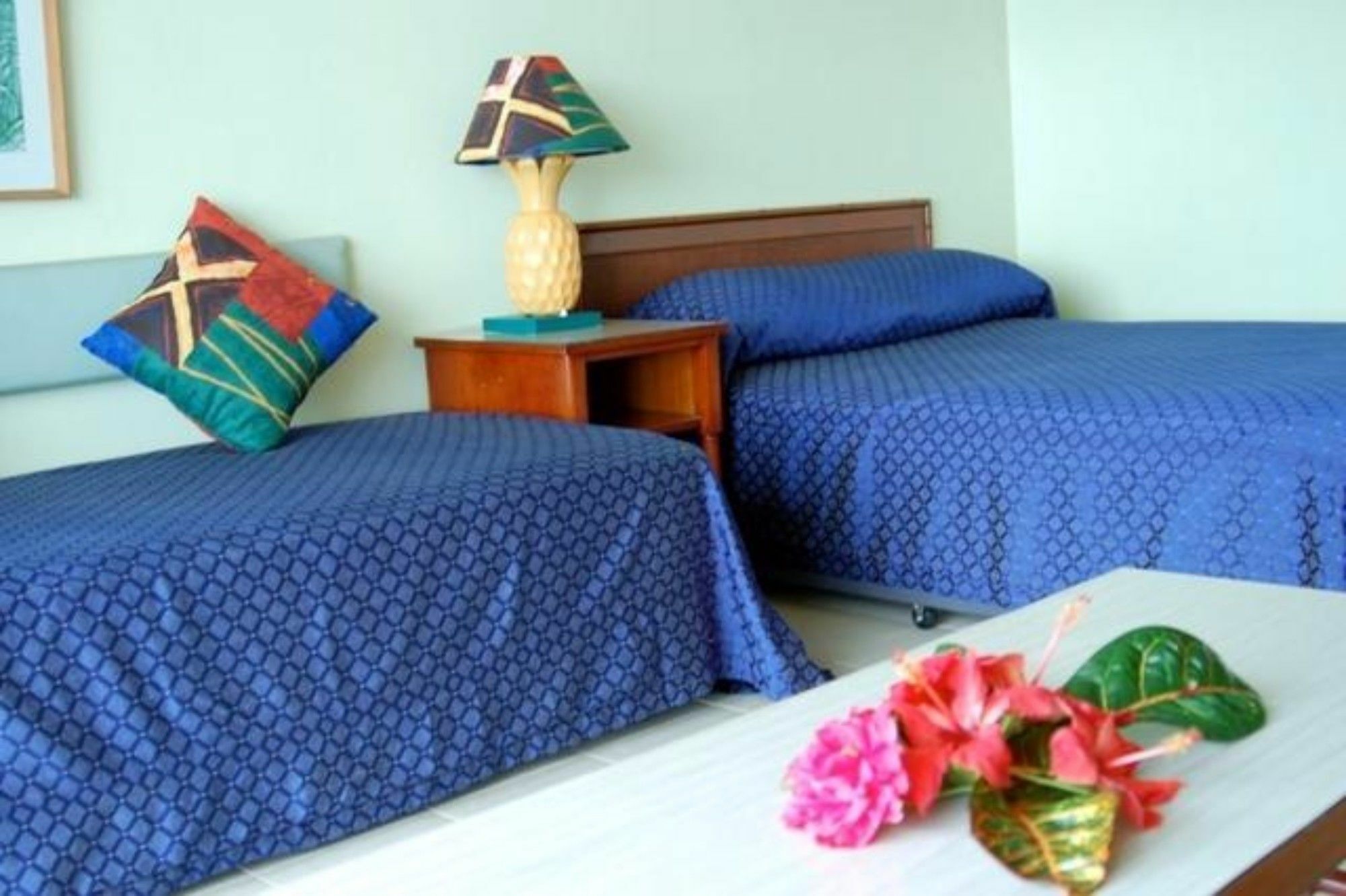Savusavu Hot Springs Hotel Exterior photo